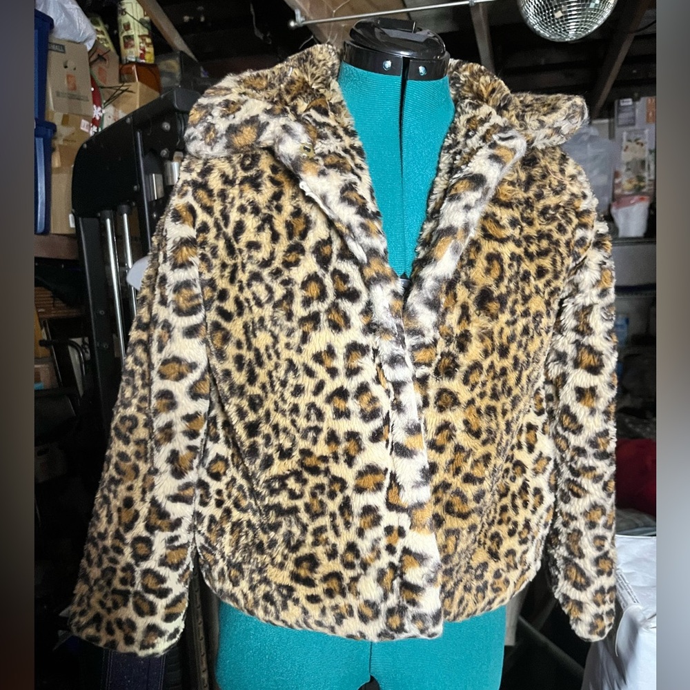 Leopard faux fur Coat